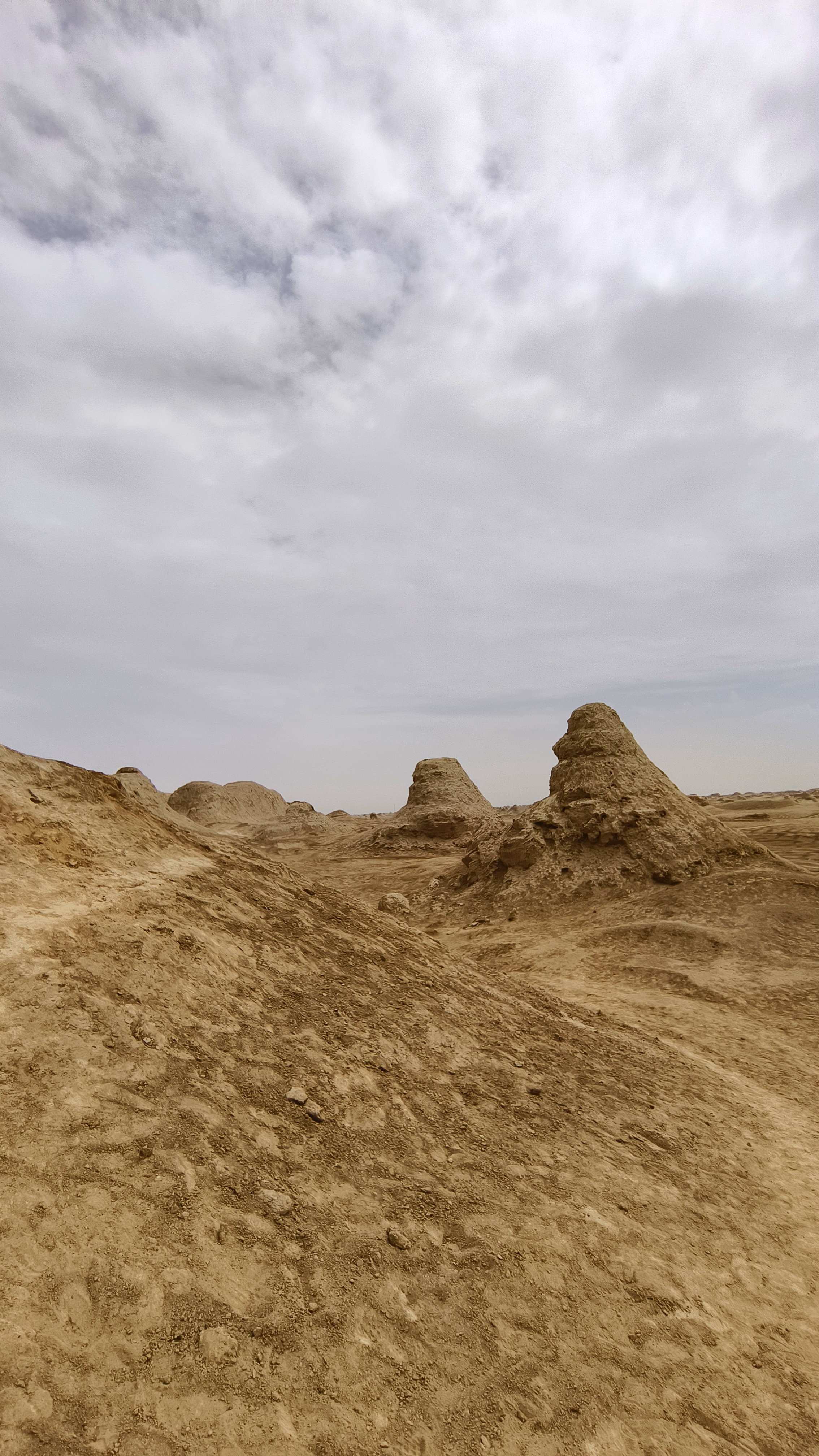 青海甘肃环线游之大柴旦南八仙魔鬼城