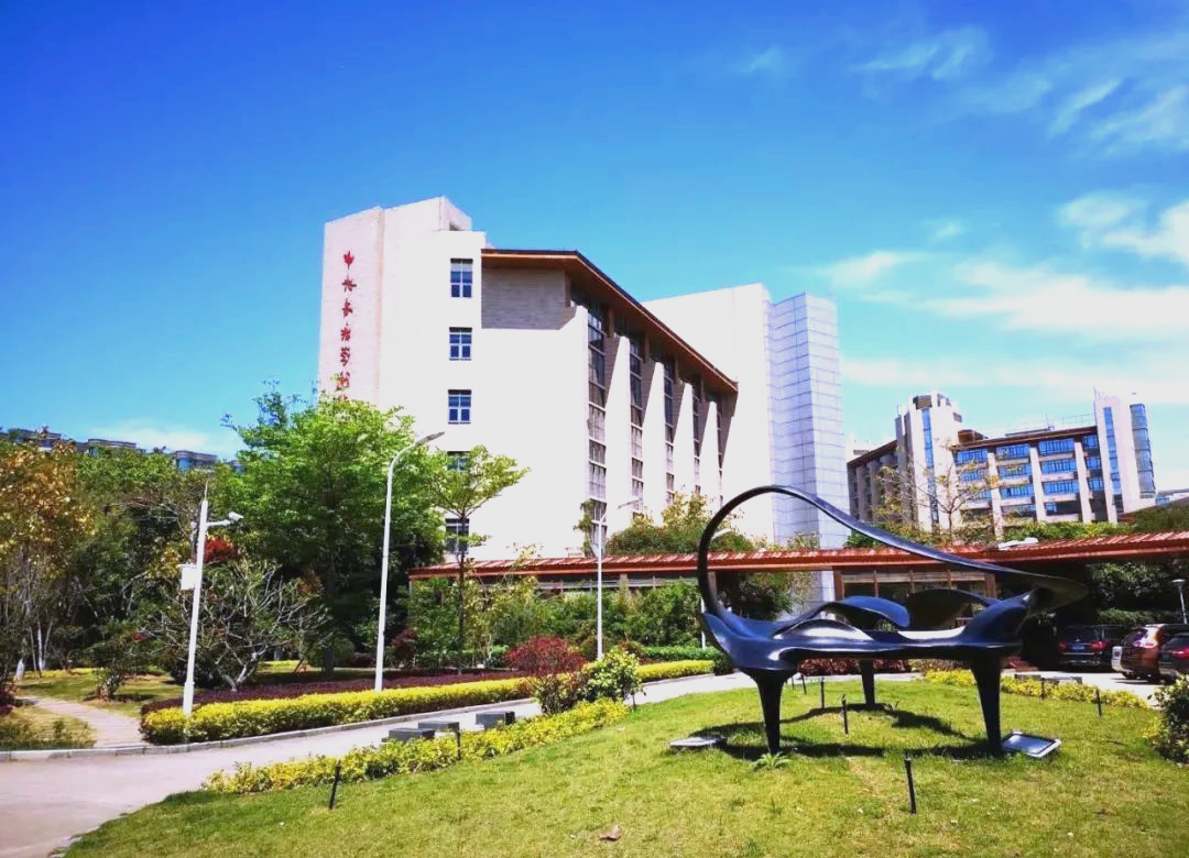 其建设之初便确定了将五缘实验学校