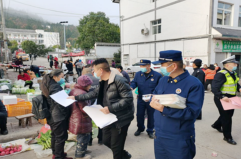 广元市剑阁县店子镇多措并举切实做好冬季安全防范应对工作