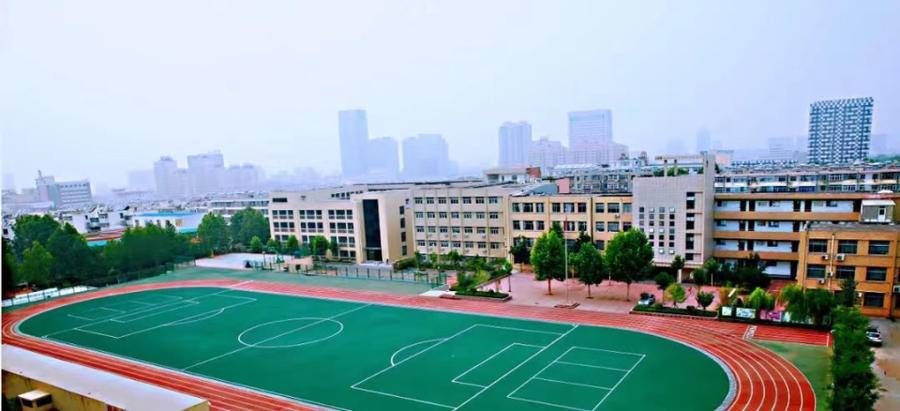 山东省济南燕山学校(山东省济南燕山学校小学部占地面积)