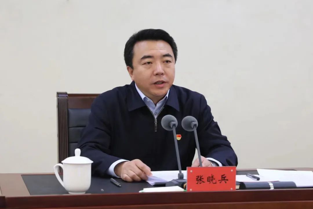 张晓兵在全盟政法队伍教育整顿专题党课报告会上强调 筑牢政治忠诚