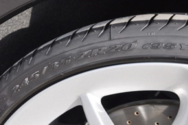 turismo轮胎是什么牌子