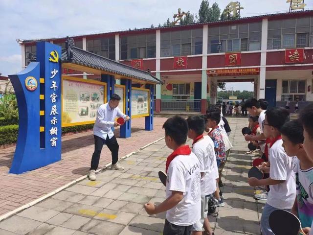 濮阳市昆吾小学赴南乐县张果屯镇丁庄中心小学开展交流活动