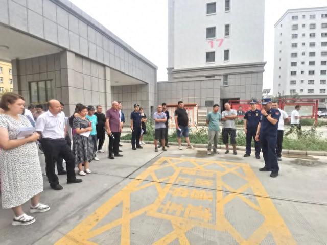 泽普县召开居民小区消防安全规范化管理暨消防车道治理现场会