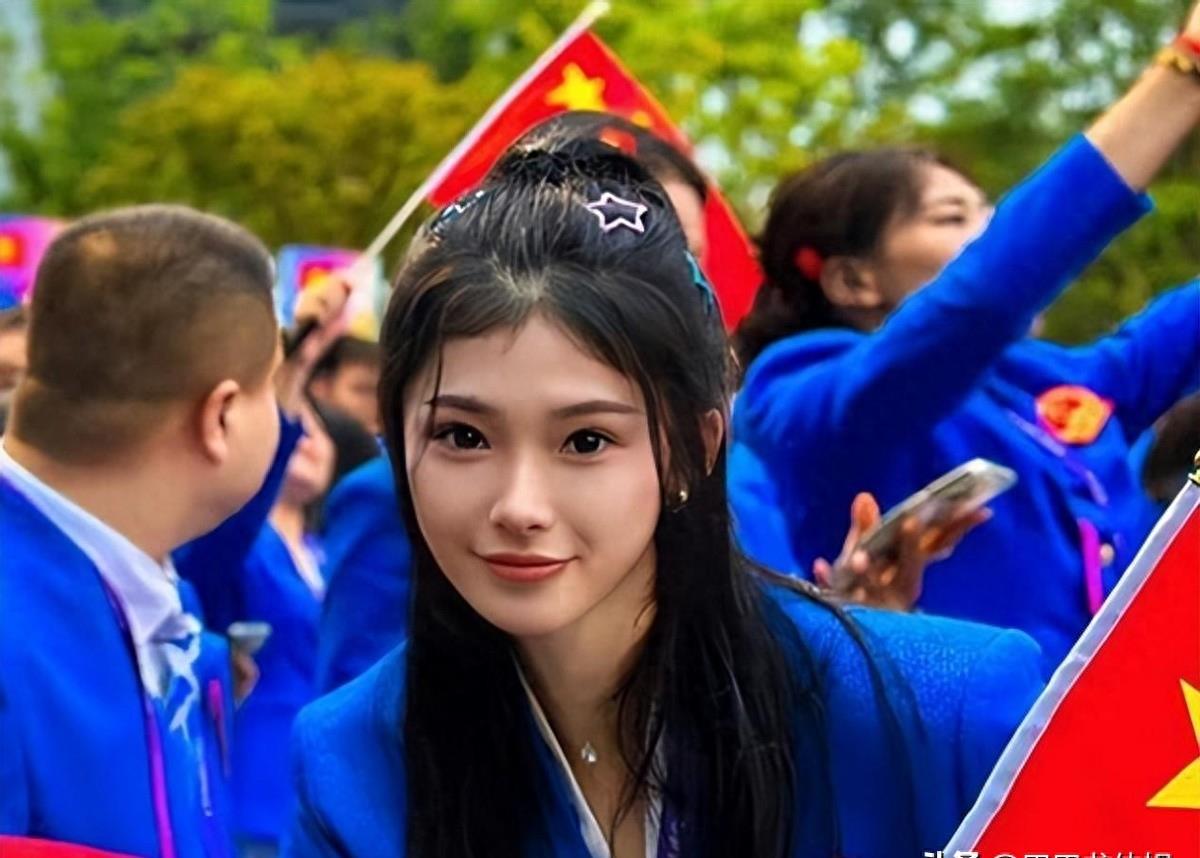 惊艳封面!吴艳妮荣登《环球人物》最新一期,引发争议