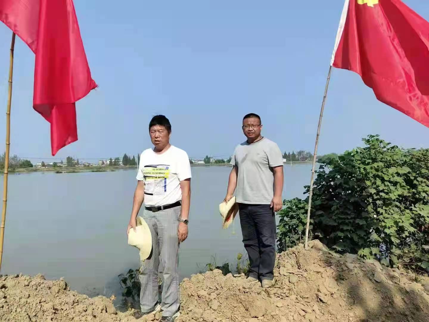 洪水不退,我们不退——市纪委监委驻杨林尾镇白字村乡村振兴工作队