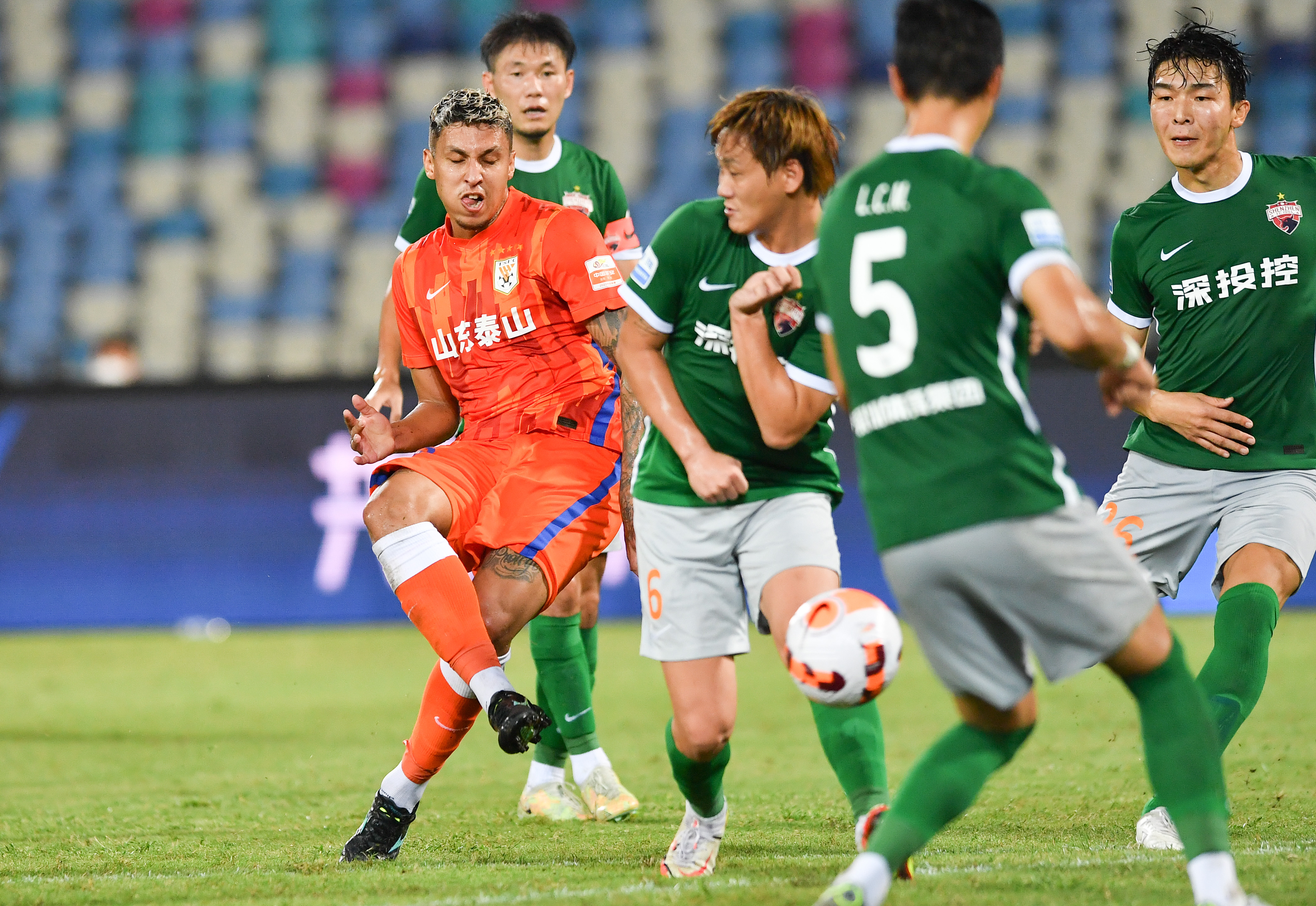 中超|深圳不敌山东泰山