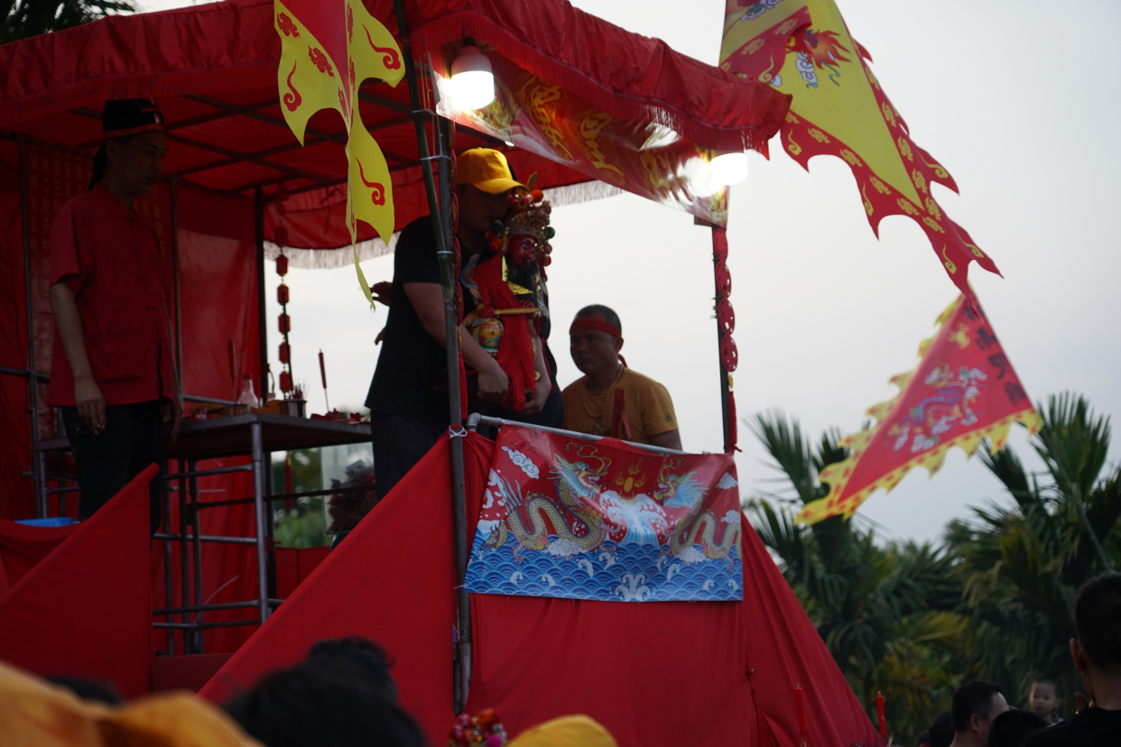 海南军坡节|闹军坡 喝奥巴牛