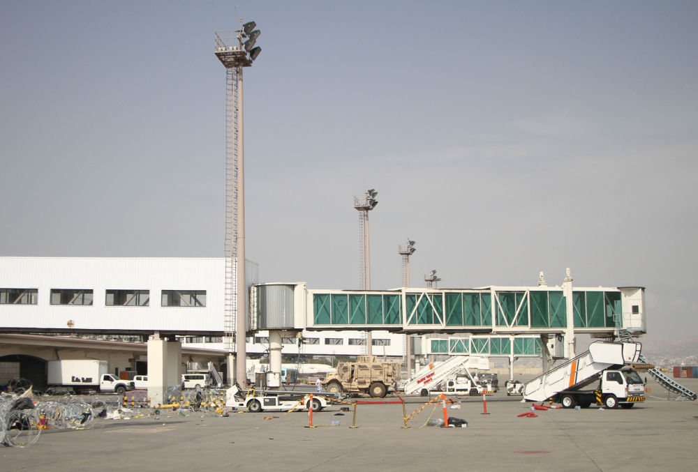 这是8月31日拍摄的阿富汗喀布尔机场(新华社发,塞夫拉赫曼·萨菲摄)