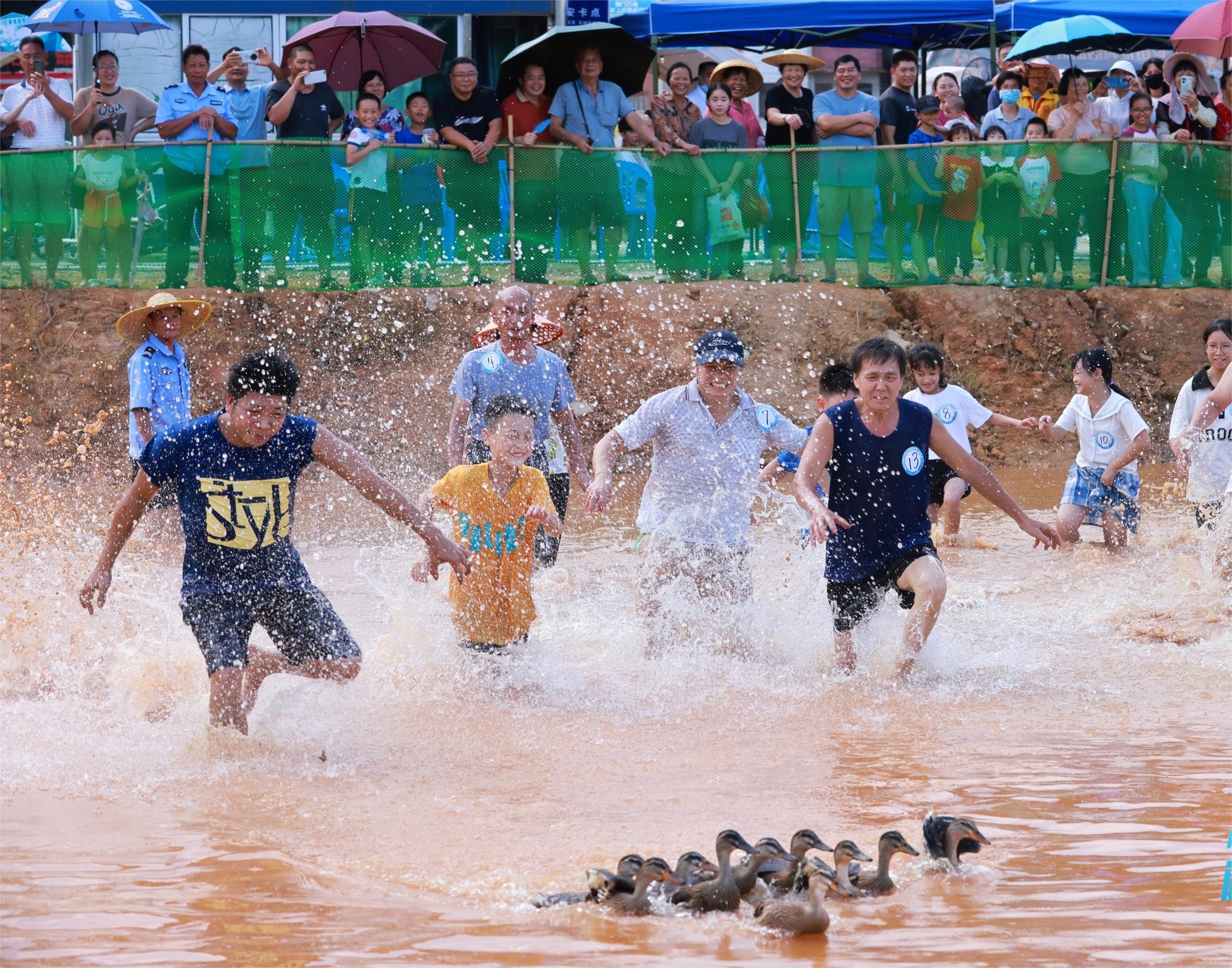 「图集」中山横门开渔暨水上风情运动会火热举行