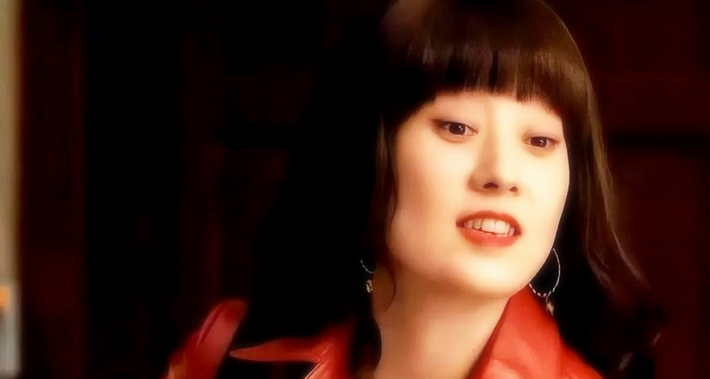 娱乐马伊琍的脸和刘敏涛的脸越来越近,胶原蛋白都没有了  结尾