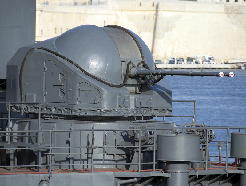 苏联第一种海军全自动炮塔—ak-725高平两用炮