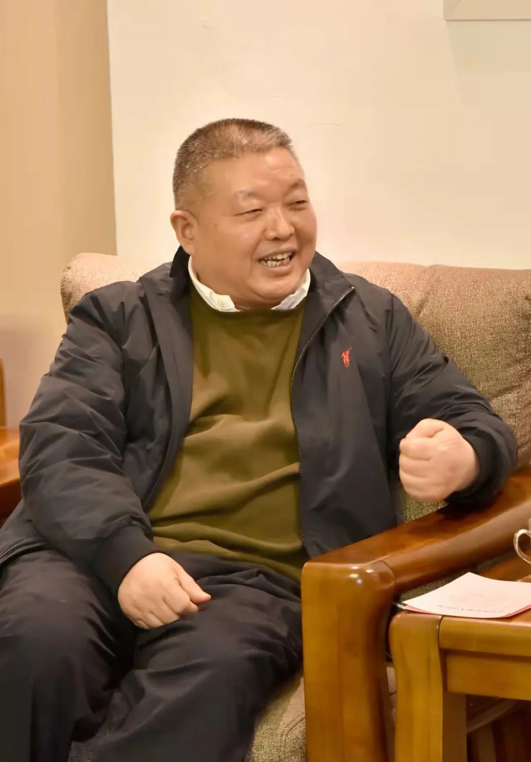 医药科技有限公司董事长吕松涛一行