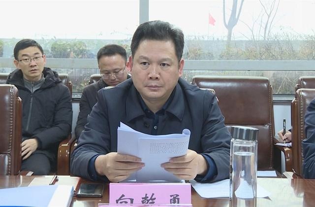 向乾勇调度包案信访事项工作