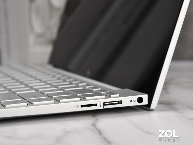 精致全能本 惠普envy 13微边框轻薄本评测