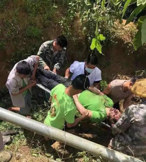 毛阳振兴工作队员石云峰见义勇为彰显党员本色