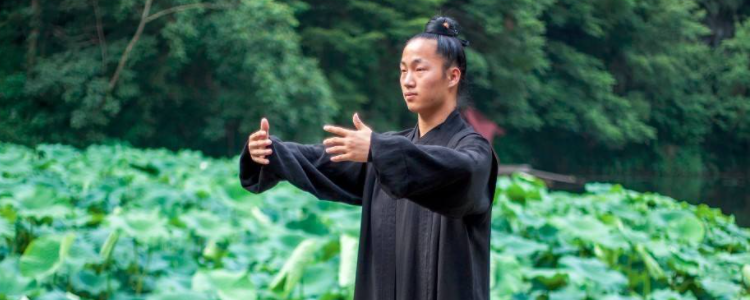 太极桩的正确站法