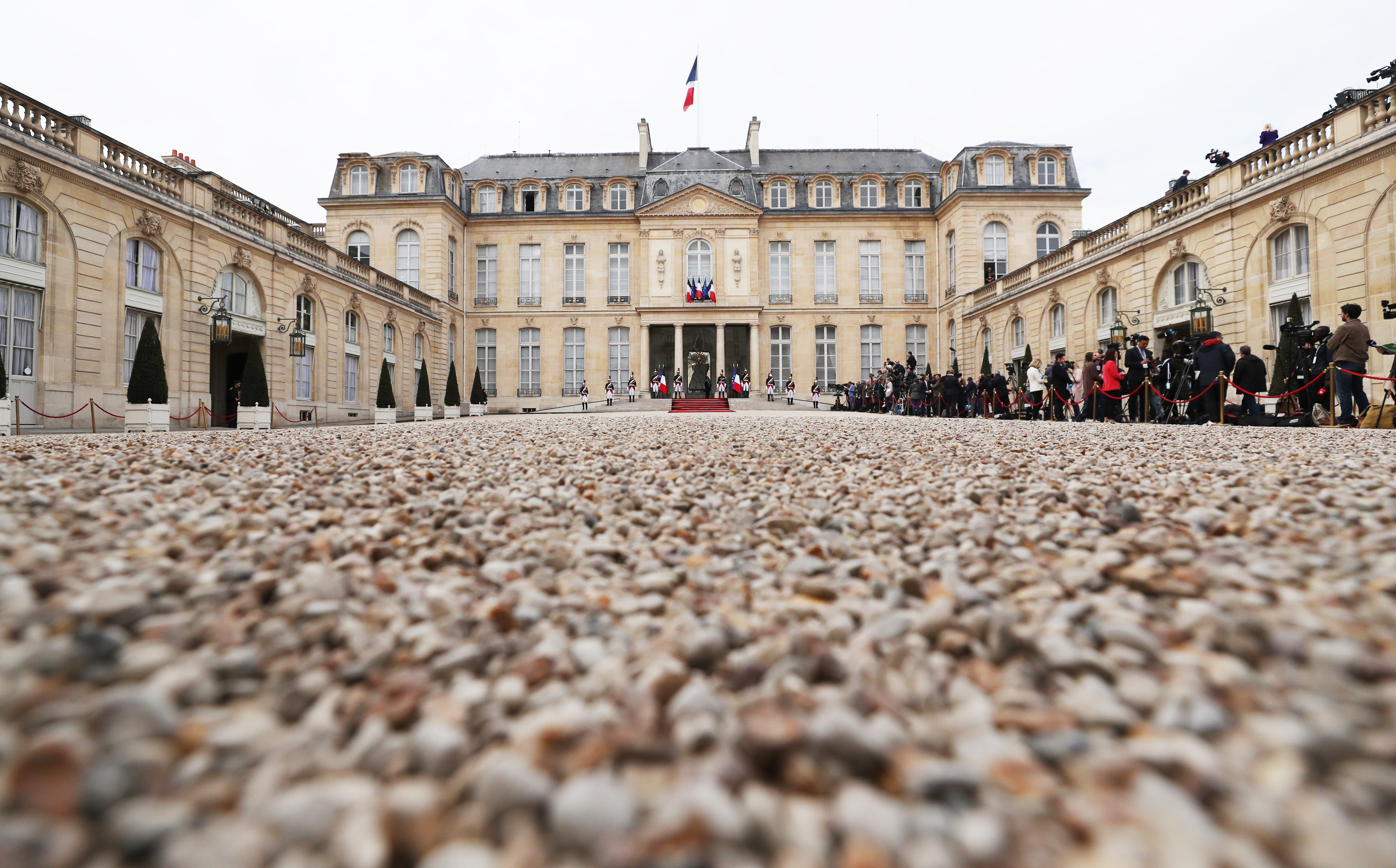 法国内阁图片