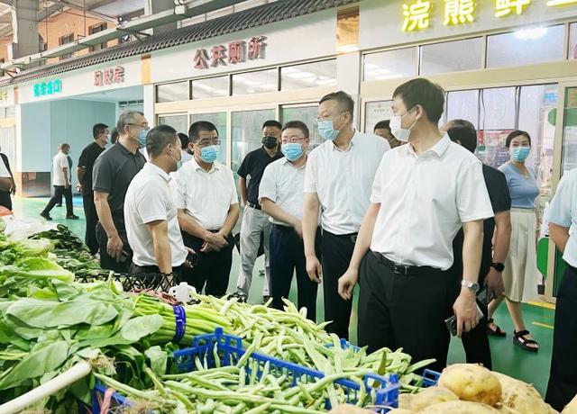 濰坊市奎文區人大副主任一行來淄博高新區考察學習農貿市場規範管理