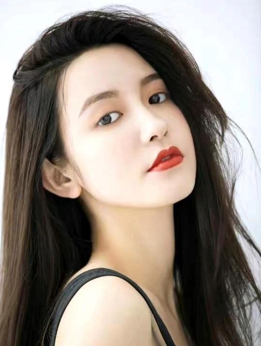 网红张大奕自曝从2021年起被代购骗1161万元,目前已报警