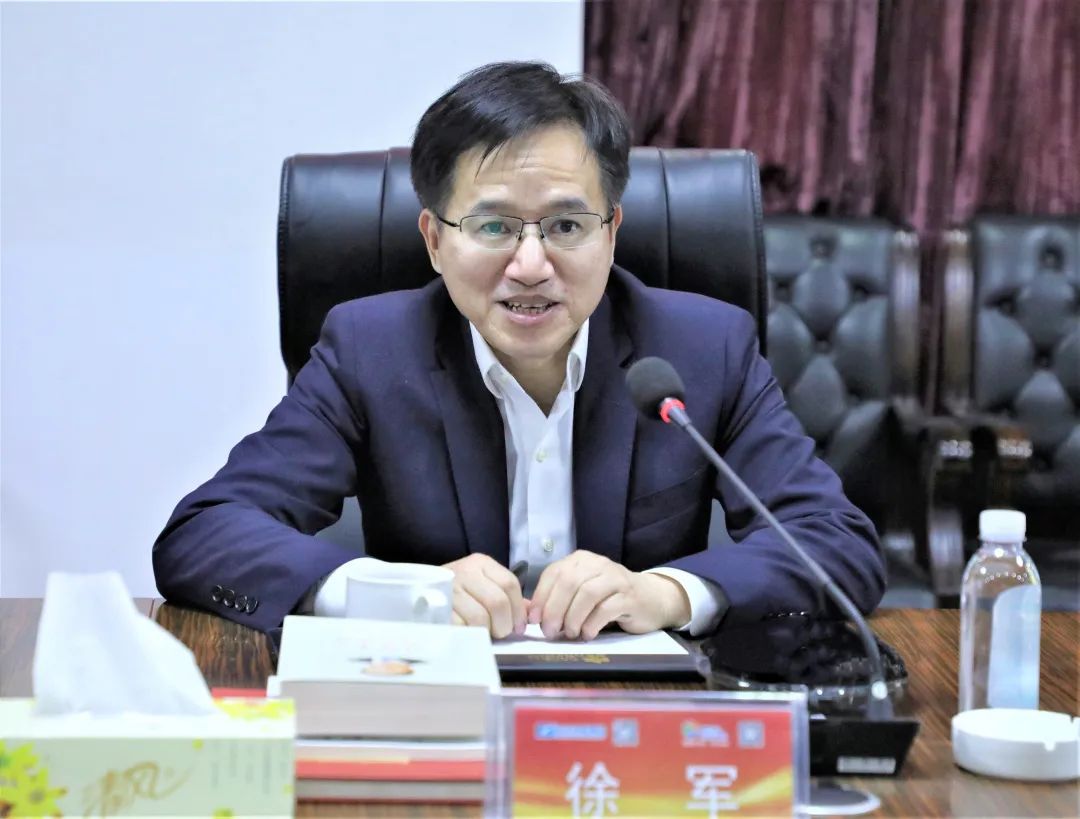 江苏省工业和信息化厅副厅长徐军莅临远东调研指导工作