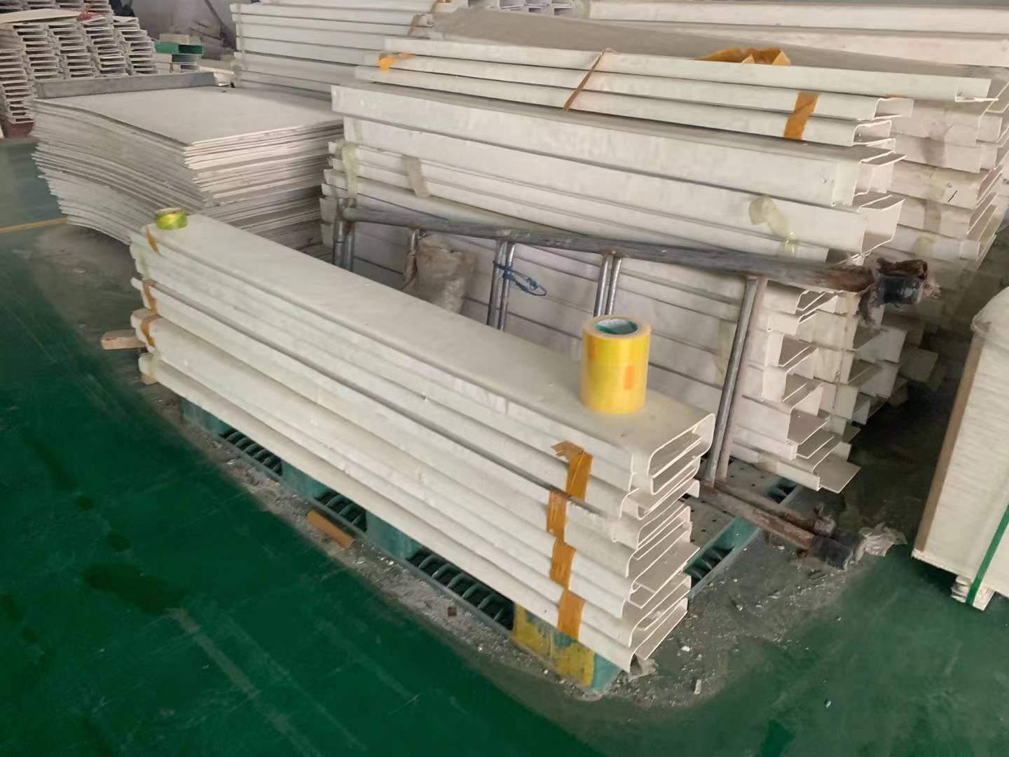 300*200电缆防火槽盒一套多重