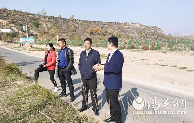 榆林市委党校深入横山区酒房沟村调研指导乡村振兴工作