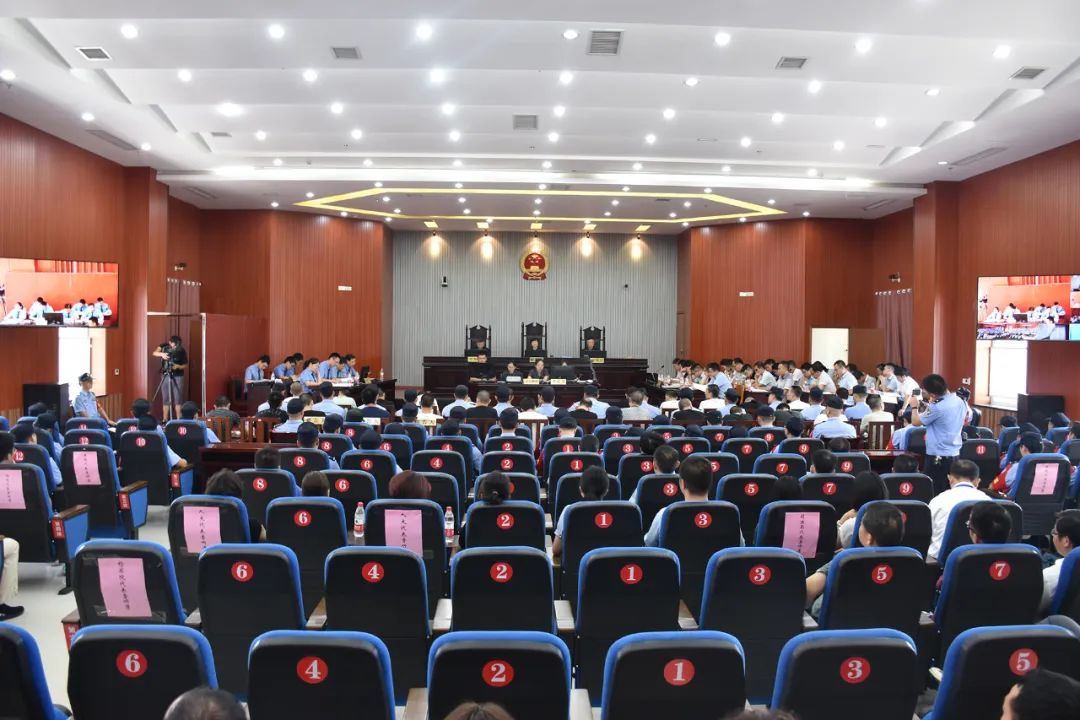 以商养黑,以黑护商,江西27人涉黑案宣判,最高获刑19年6个月!