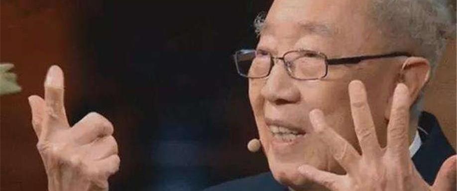 "医神"吴孟超:手关节变形,脚趾无法并拢,96岁还站在手术台上