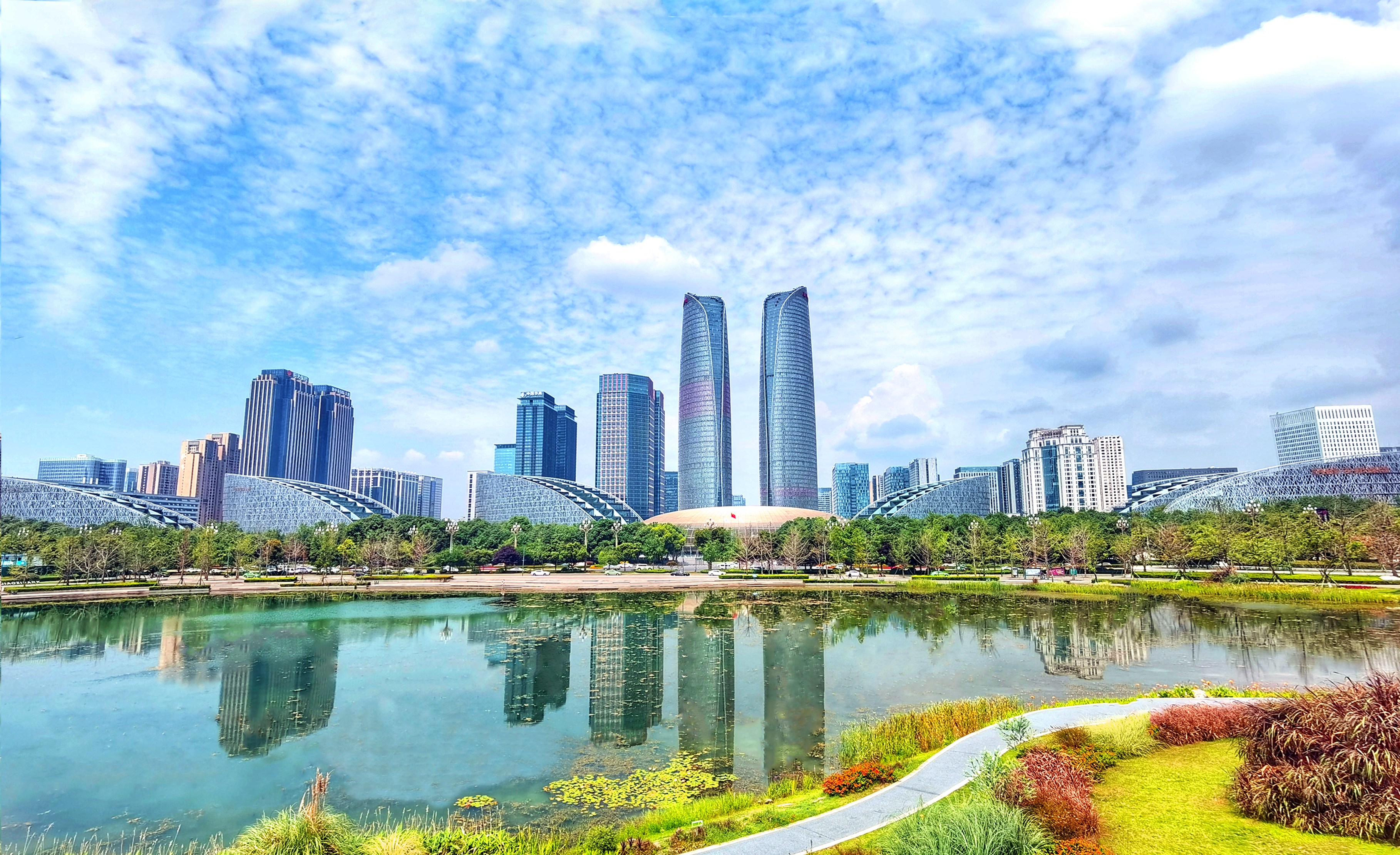 争创世界领先科技园区,成都高新区吹响新征程号角