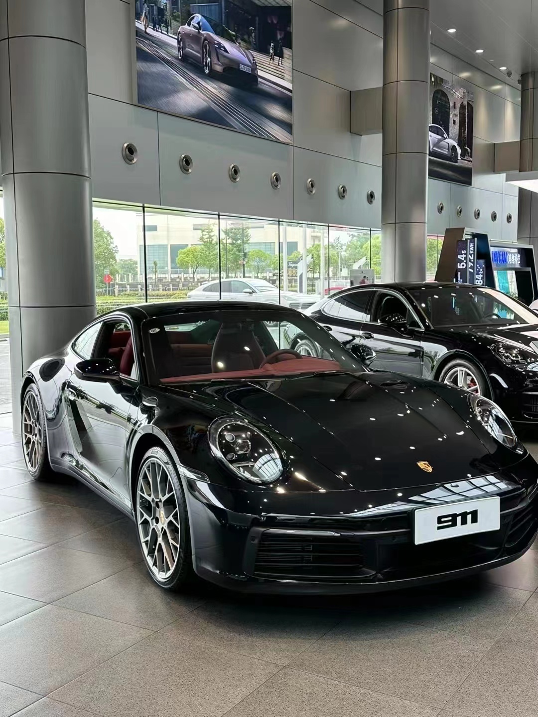 实拍23款保时捷911carrera