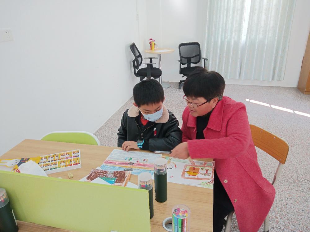 广东好人丨覃超:扎根山区学校33载,为留守儿童插上梦想的翅膀