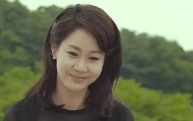 《顶楼》姜玛丽的扮演者:搓澡女的赢家路,戏里戏外的人生都狗血