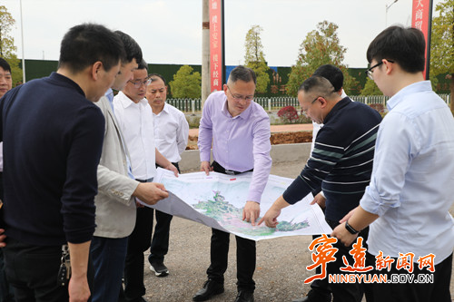 宁远:毛政调研城区市场搬迁及征地拆迁等工作