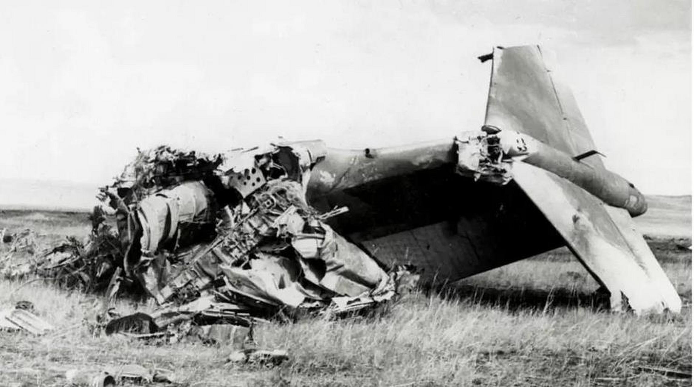 913坠机事件苏联人从现场拿走了什么?