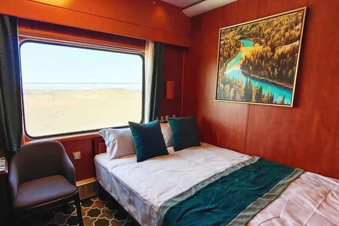 豪华车厢,卫浴齐全……新疆豪华旅游专列出发啦