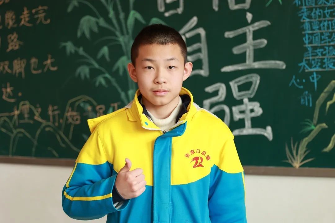 启臻|初二年级"启臻好少年"优秀学生风采展示(二)