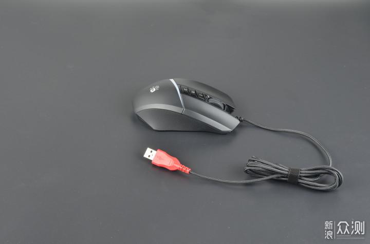 老牌外设厂商升级之路:双飞燕v8mmax鼠标评测