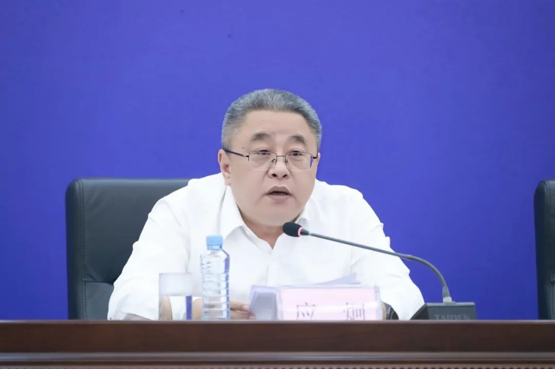 江西工信厅厅长应炯:世界vr产业大会求"精"求"新"求"实"