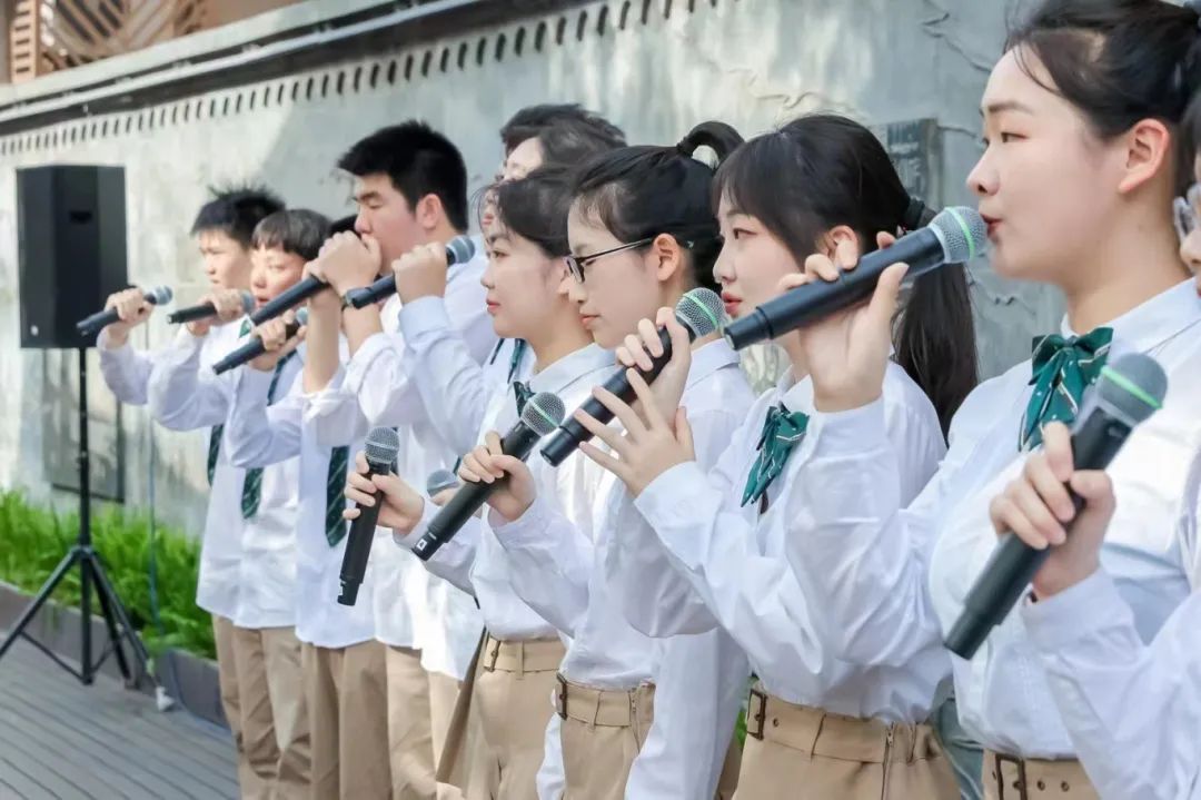 为高考助威鼓劲 虹口这所学校制作mv