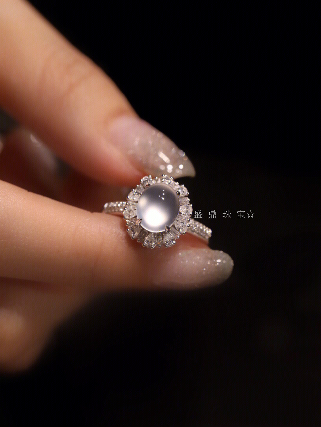 玻璃种简约时尚款|白冰翡翠戒指