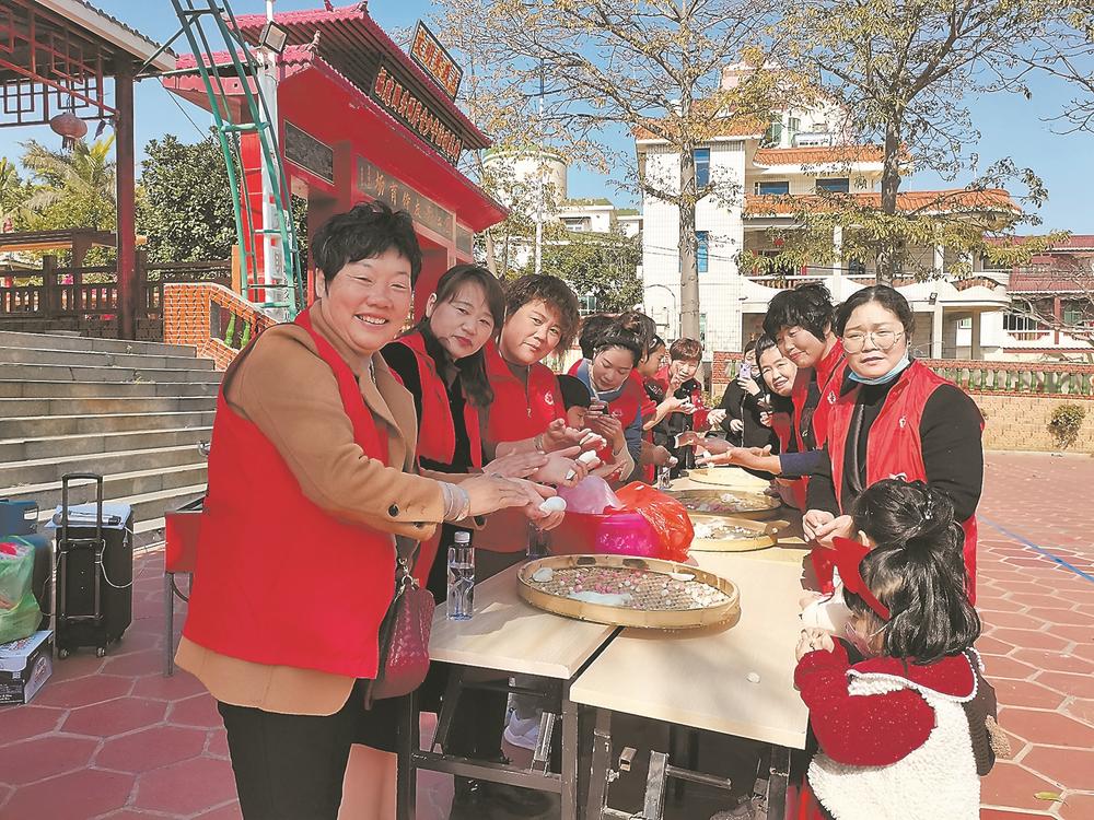 晋江金井围头村举行春节小联欢活动
