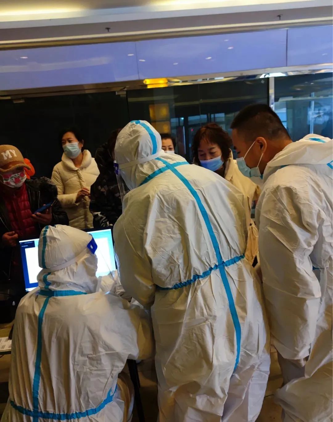 长春地区市直机关干部抗疫一线显担当