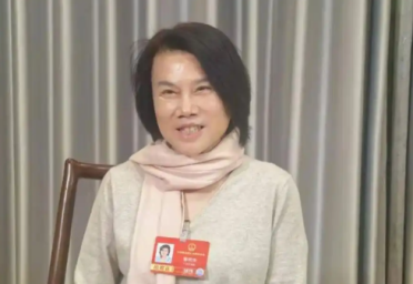 董明珠建议：促消费首先要加工资