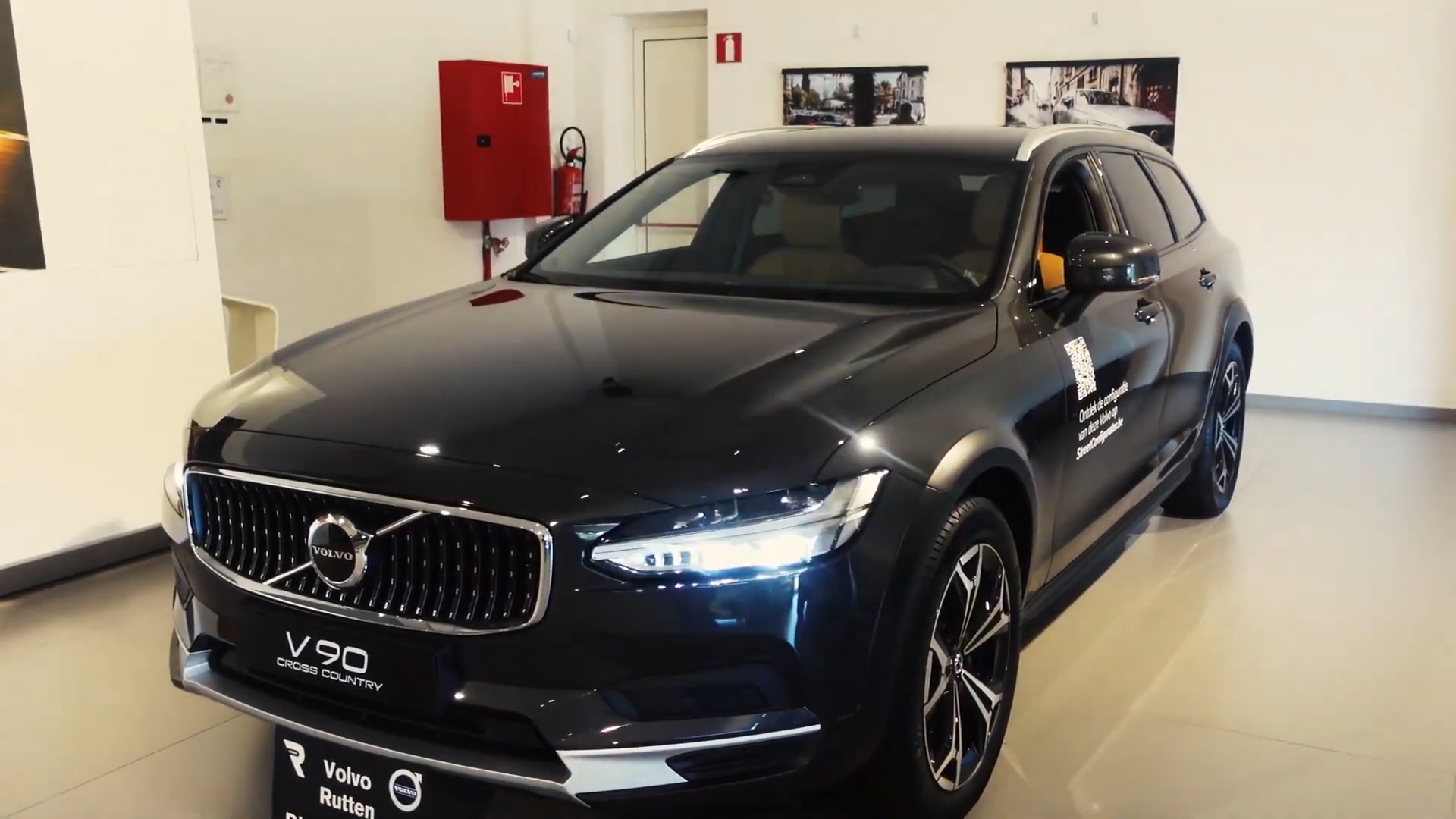 2023款沃尔沃v90旅行车重磅亮相,大空间,高颜值,搭配混合动力