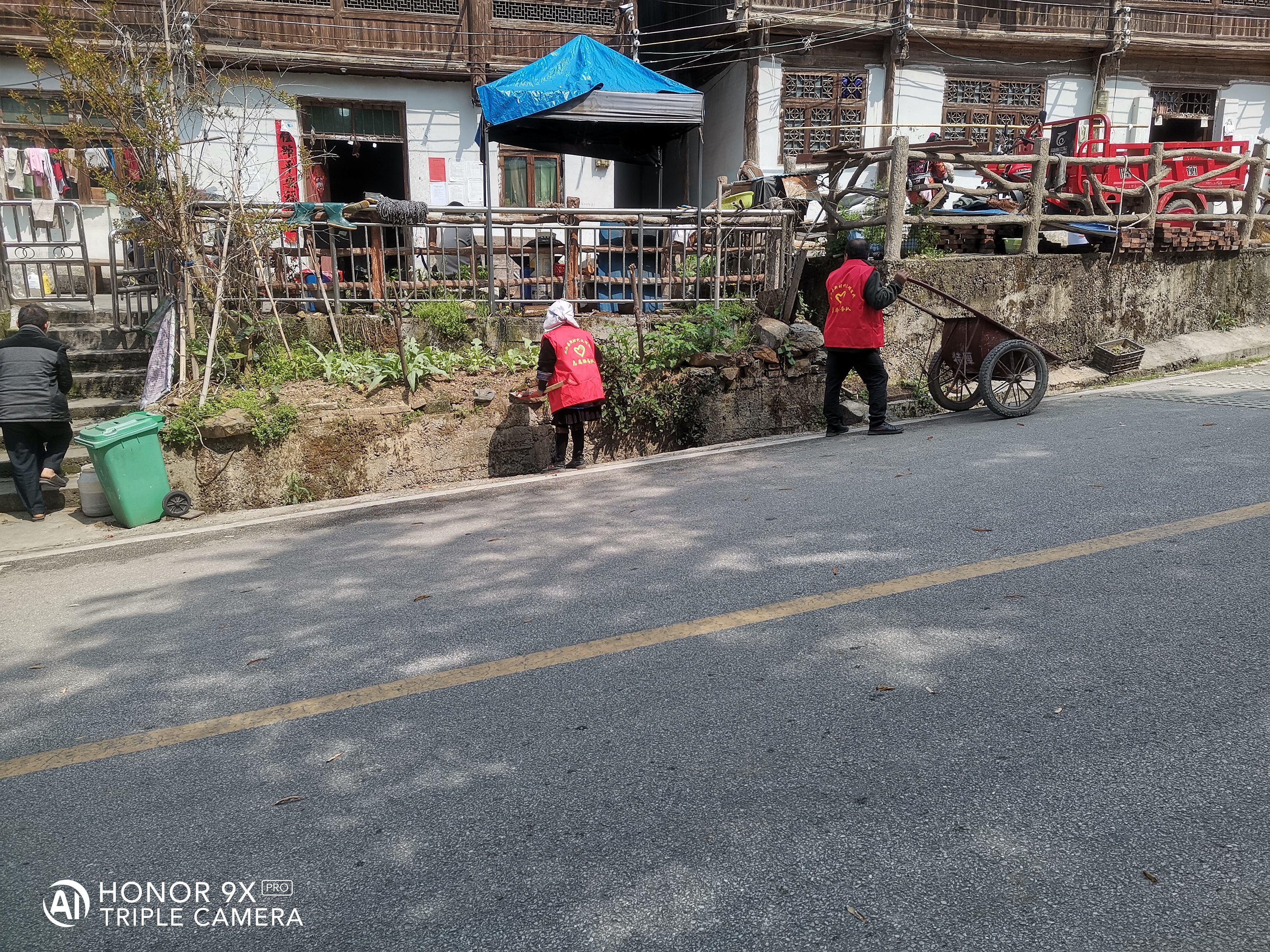 从江县高增乡岜扒村:"三重三实"为农村环境整治画眉增色