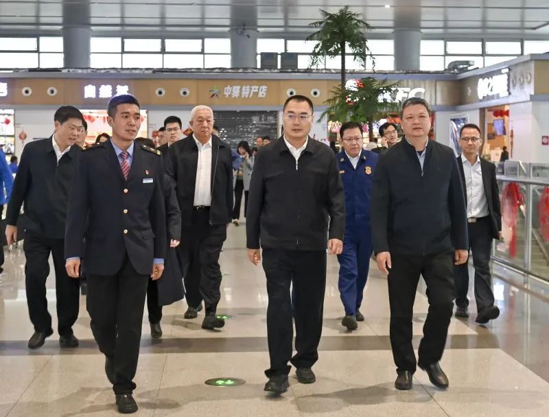 湛江市委市政府主要领导带队开展春节前安全生产和消防工作检查