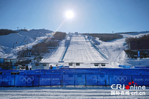 波兰单板滑雪运动员对北京冬奥会设施印象深刻