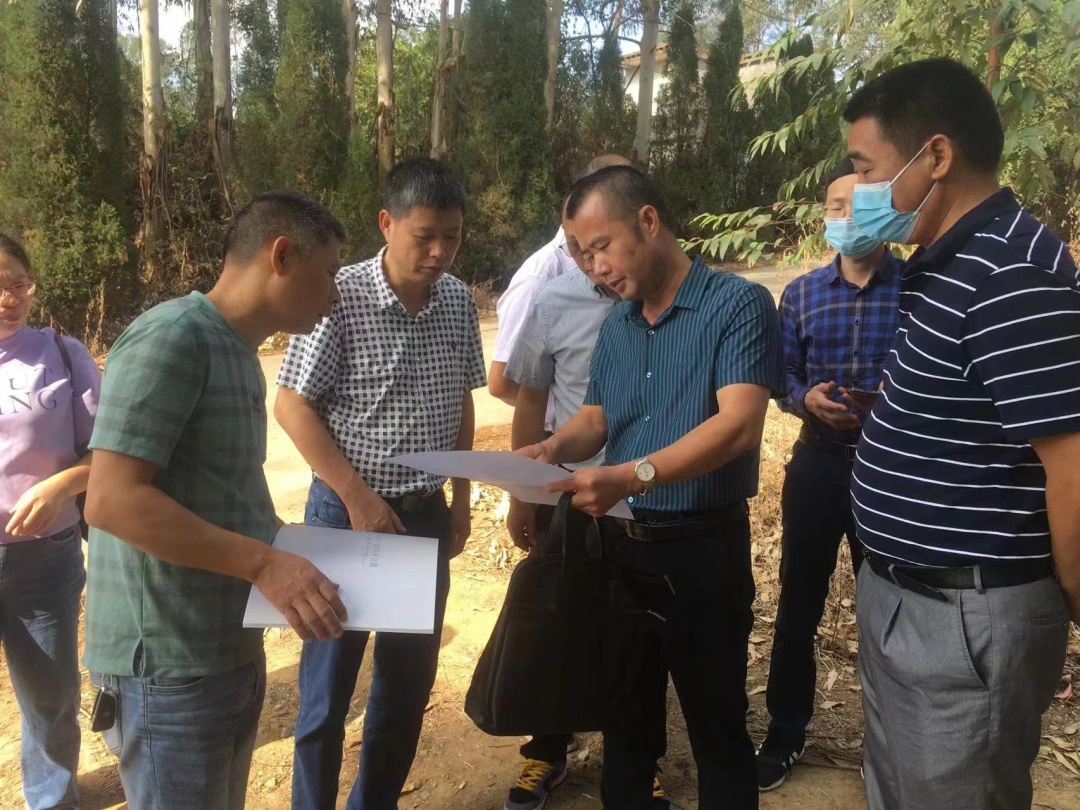 蔡溪根副局长调研指导为民办实事项目和公益性生命公园建设