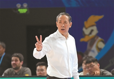 许利民:下赛季一定能夺冠